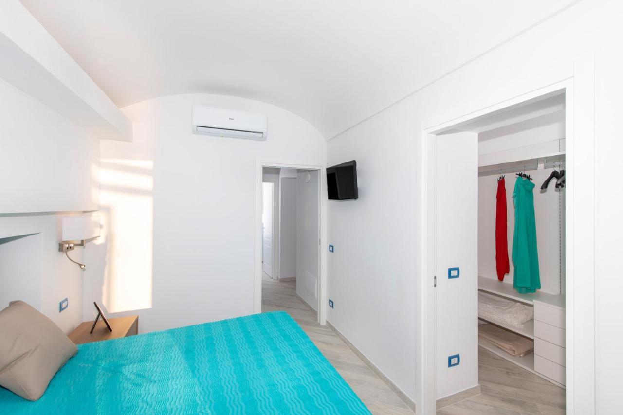 Villa La Tagliata Spectacular Jacuzzi Tub Amazing View And Private Parking Garage Positano Ngoại thất bức ảnh