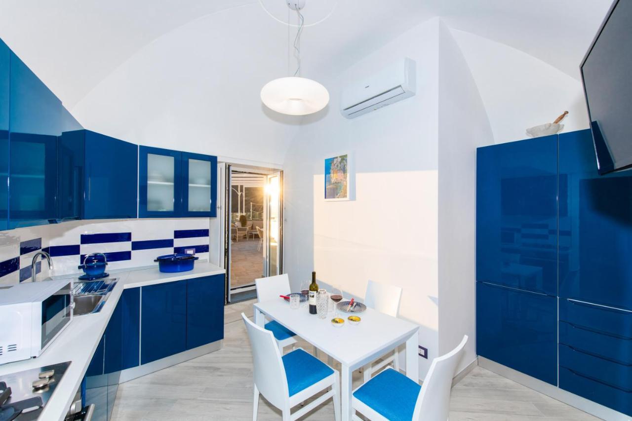 Villa La Tagliata Spectacular Jacuzzi Tub Amazing View And Private Parking Garage Positano Ngoại thất bức ảnh